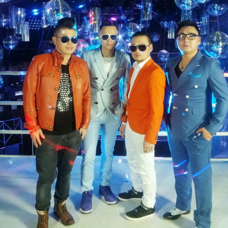 “Мotive” хамтлагийн уран бүтээл “Хүү нь таньдаа” богино хэмжээний кино бүтсэн түүх